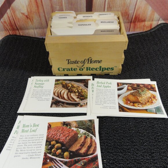 Taste of Home Wood Crate O' Recipes 2nd edition~180 cards~4x6.Kitch… - Picture 2 of 5